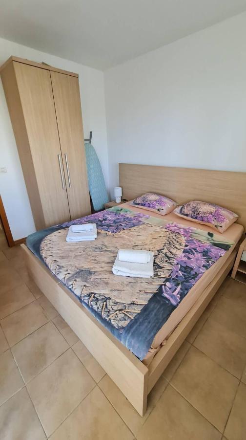 Irish Apartment Complex Μπούντβα Εξωτερικό φωτογραφία