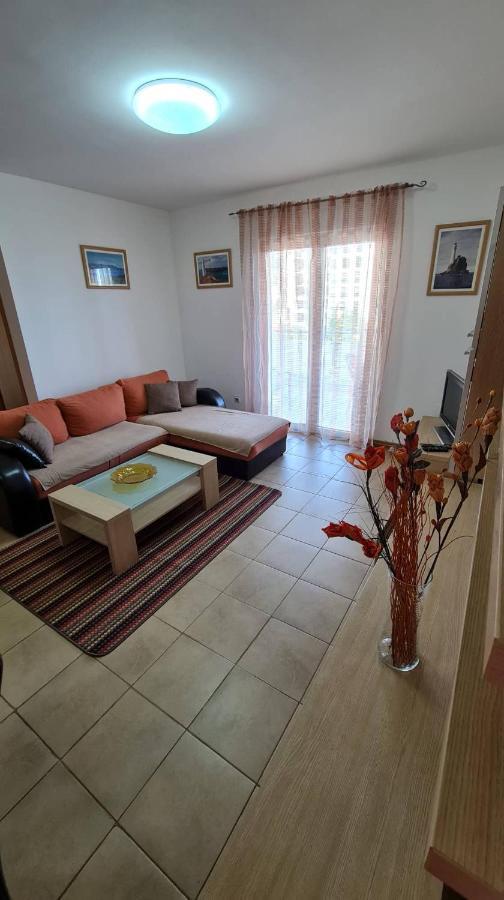 Irish Apartment Complex Μπούντβα Εξωτερικό φωτογραφία