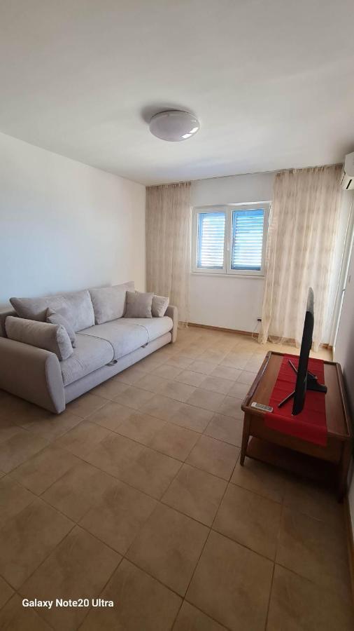 Irish Apartment Complex Μπούντβα Εξωτερικό φωτογραφία