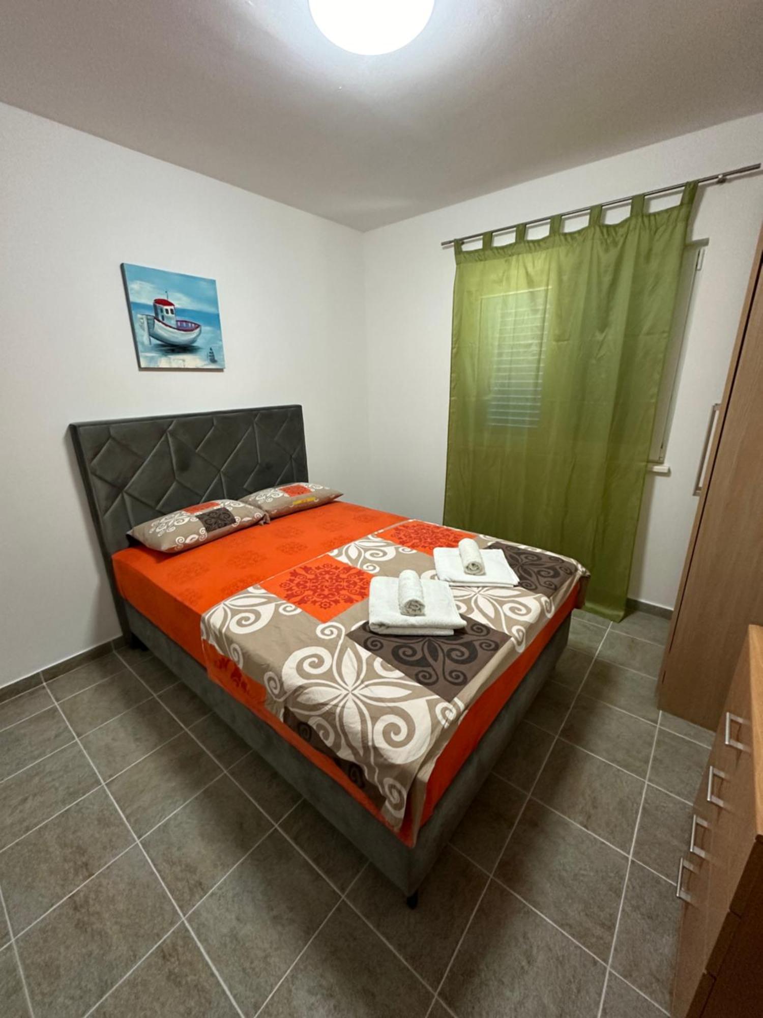 Irish Apartment Complex Μπούντβα Εξωτερικό φωτογραφία